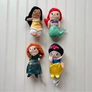 Disney Princess Mini Plush Stuffed Toys Set of 4 Pocahontas Ariel Merida Snow